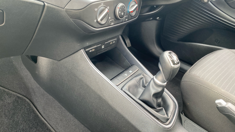 Hyundai i20 1.0T GDi 48V MHD SE Connect 5dr Petrol Hatchback